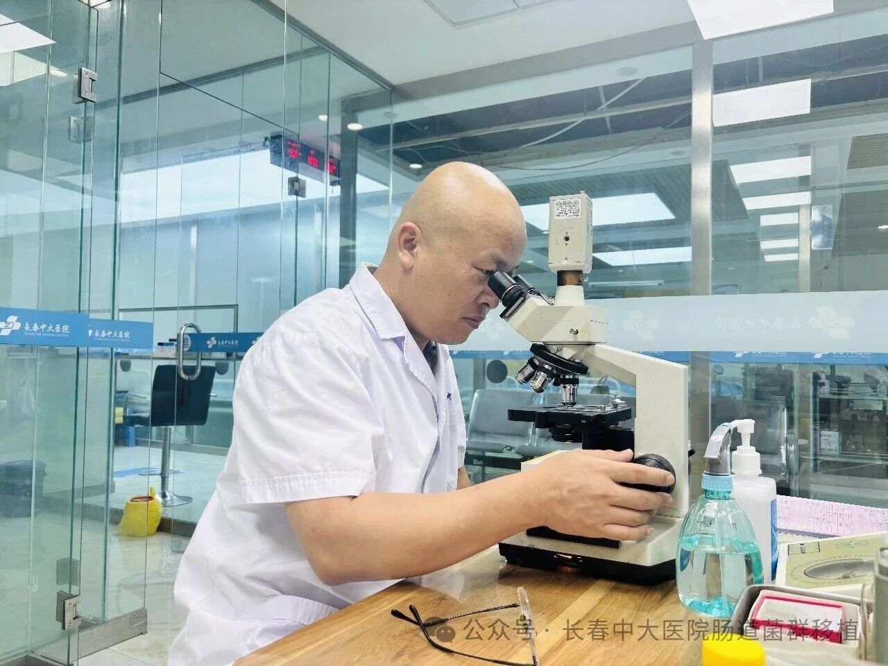 温州市|高朋磊医师：左手男科临床，右手肠道菌群移植深入研究